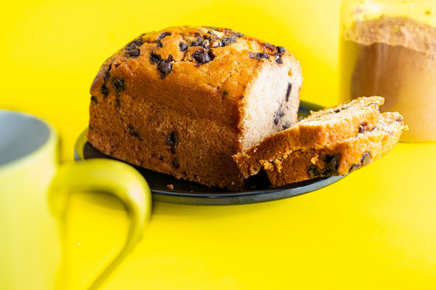 VANILLA CHOCOLATE CAKE